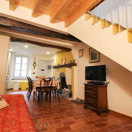 Ferienhaus Willow House Sala Comacina