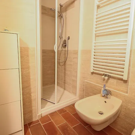 Willow House Holiday home Sala Comacina